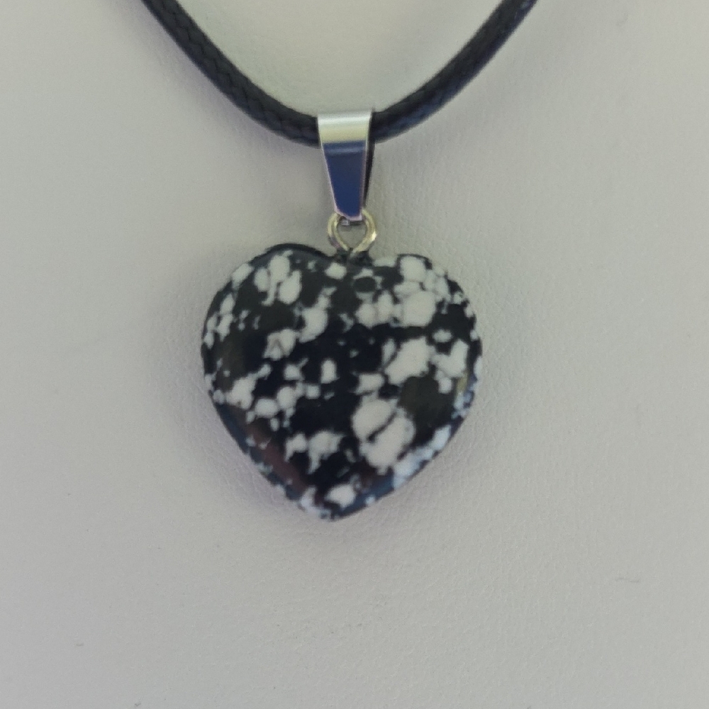 Black and White Heart Pendant Necklace